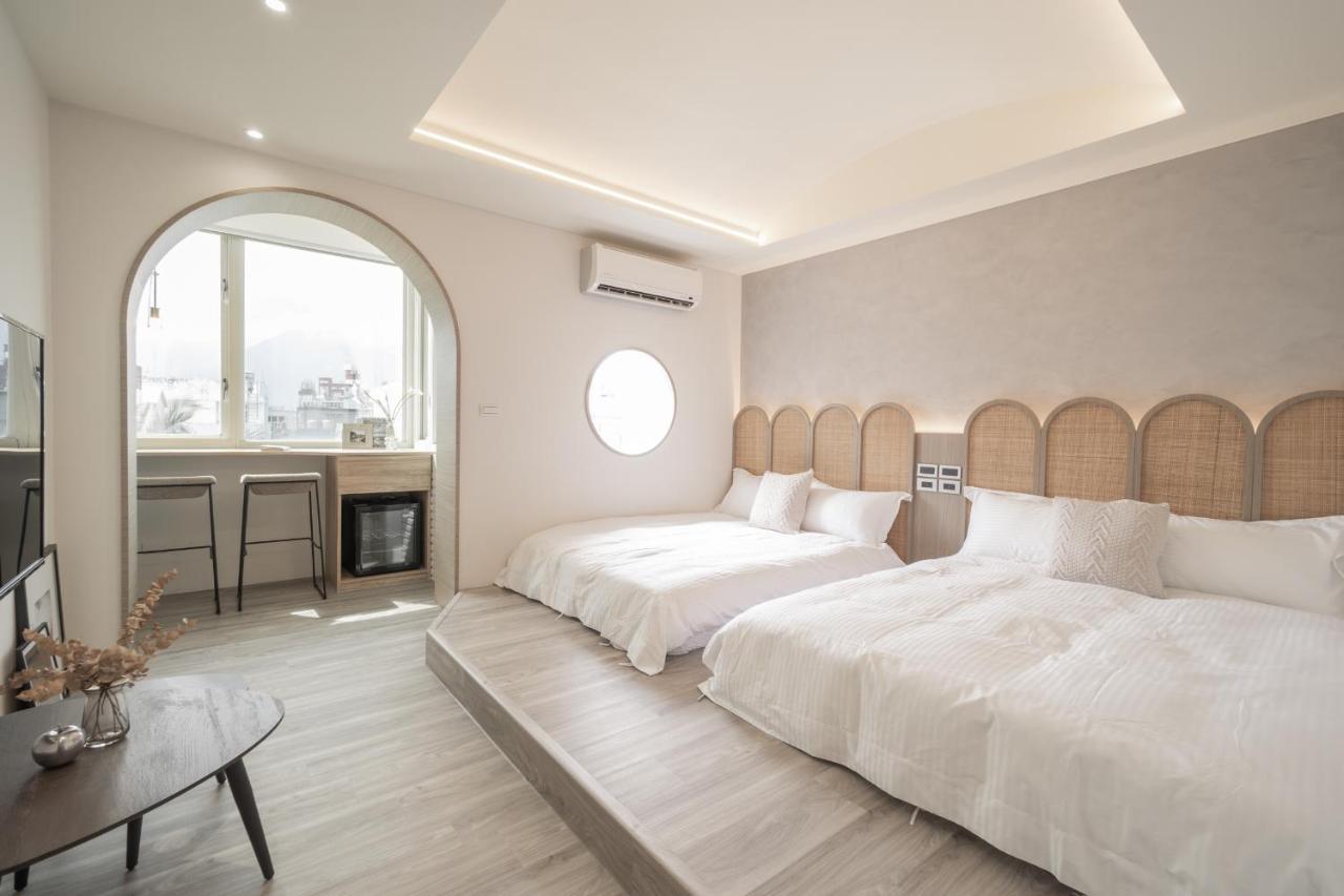 日軸蒔光 Bed & Breakfast เมืองฮวาเหลียน ภายนอก รูปภาพ