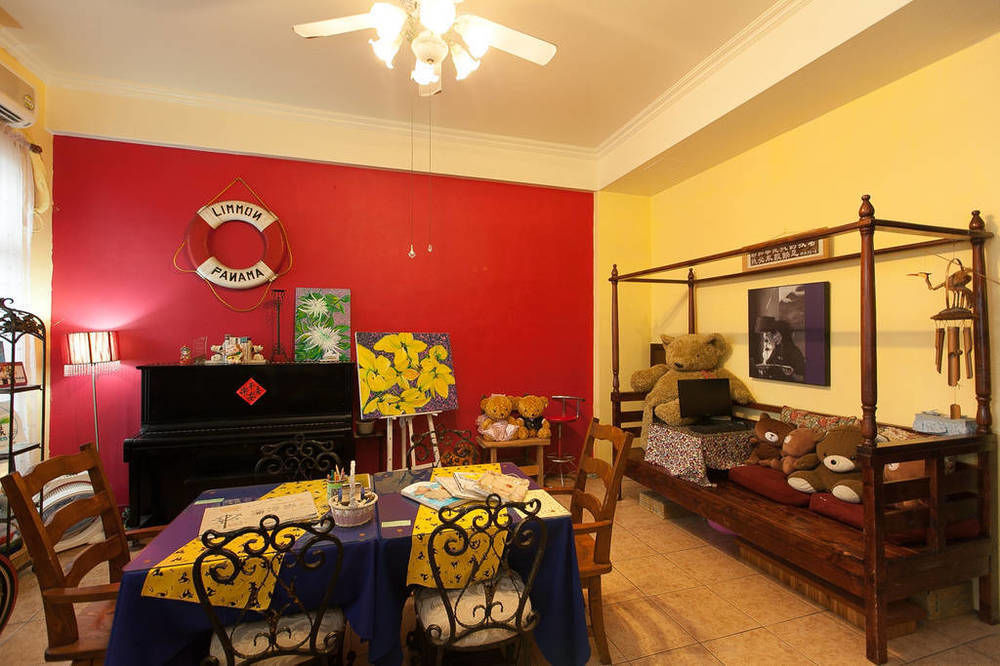 日軸蒔光 Bed & Breakfast เมืองฮวาเหลียน ภายนอก รูปภาพ
